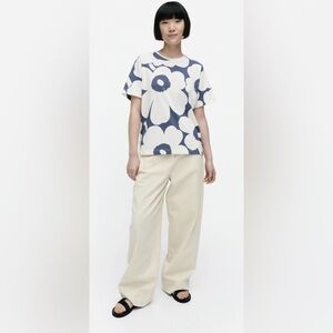 NWT MARIMEKKO Tunnit Unikko
Jersey top